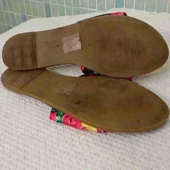 A.S.N.Y. Tropical Floral Slip On Slides Flat Sandals - Picture 10 of 10